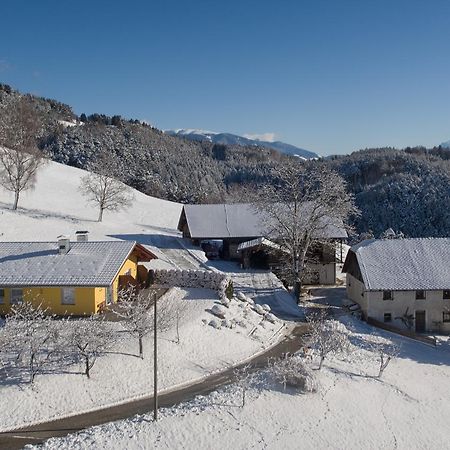 Appartament Eichnerhof Chienes Eksteriør bilde